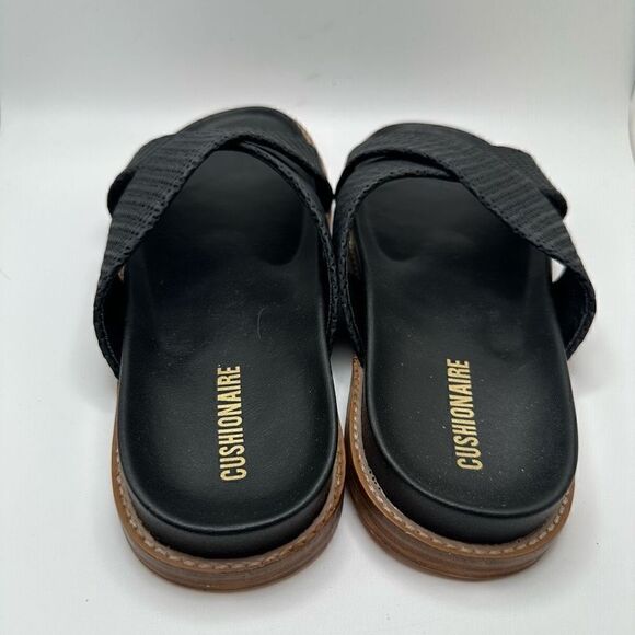 CUSHIONAIRE Women's footbed sandal with +Comfort 8 WIDE BLACK - Picture 4 of 7